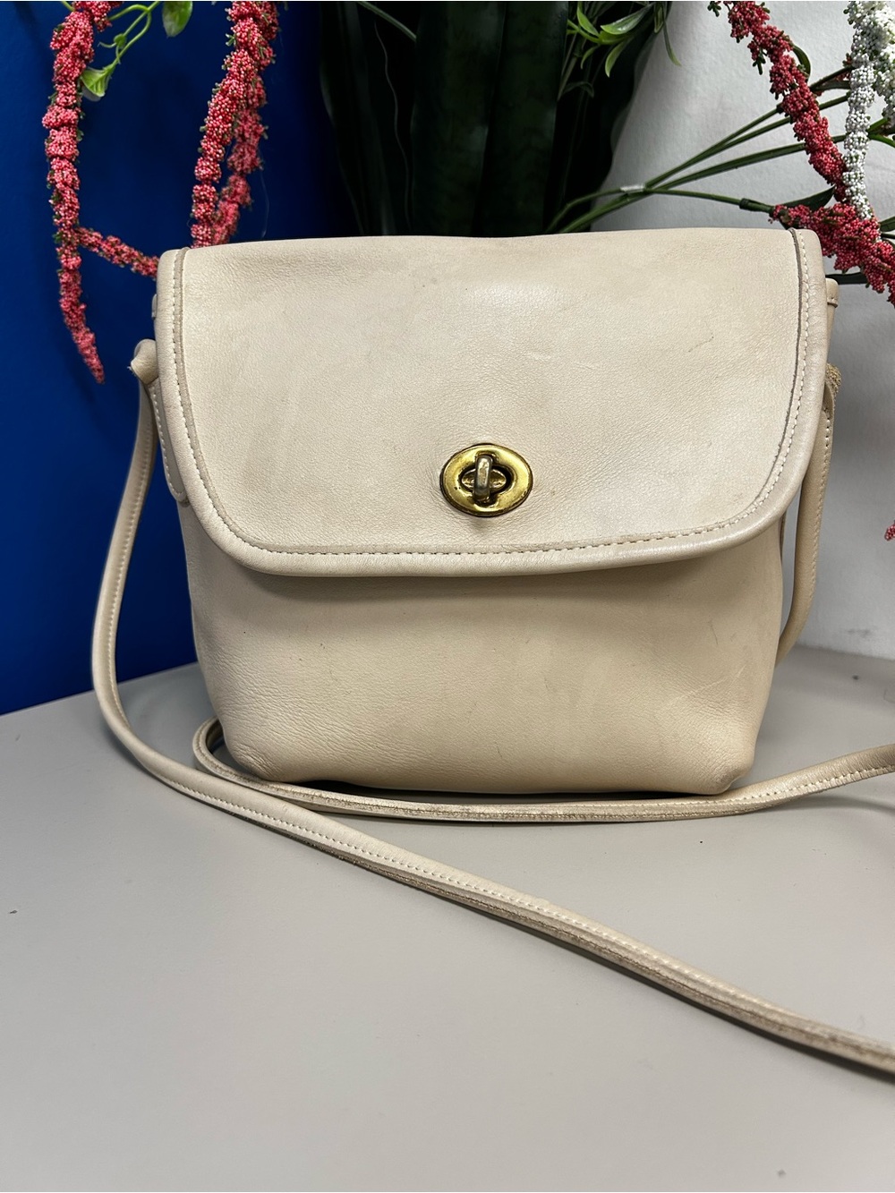 VTG COACH 9919 Turnlock Shoulder Bag Leather Crossbody White Made In USA